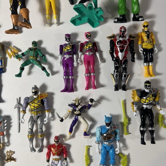 Vintage 90s Y2K Power Rangers Action Figures Lot w/ Accessories 20+ Pcs - Picture 5 of 16